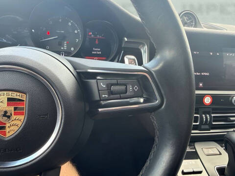 2023 Porsche Macan