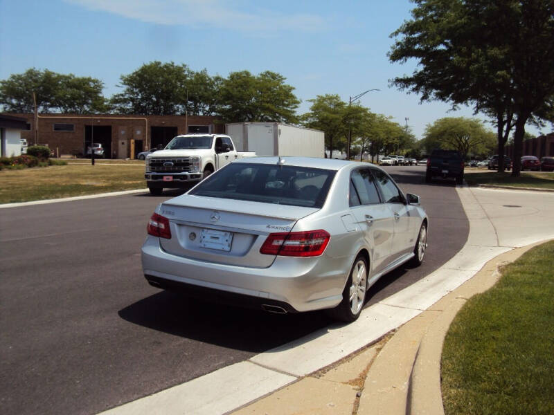 2013 Mercedes-Benz E-Class E350 Luxury photo 2