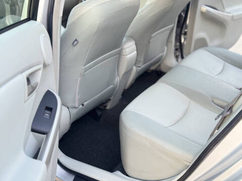 2013 Toyota Prius Four