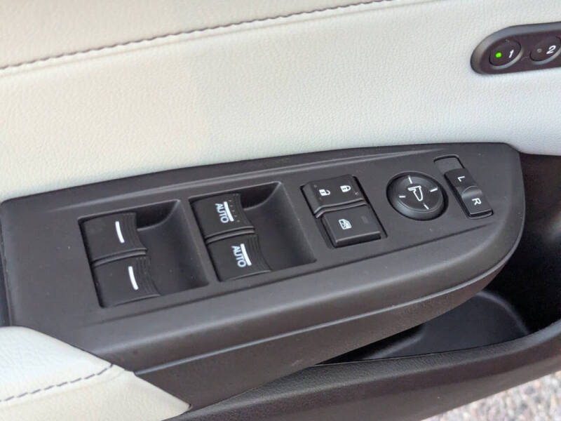 2020 Acura ILX w/Premium