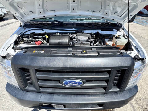 2022 Ford E-Series