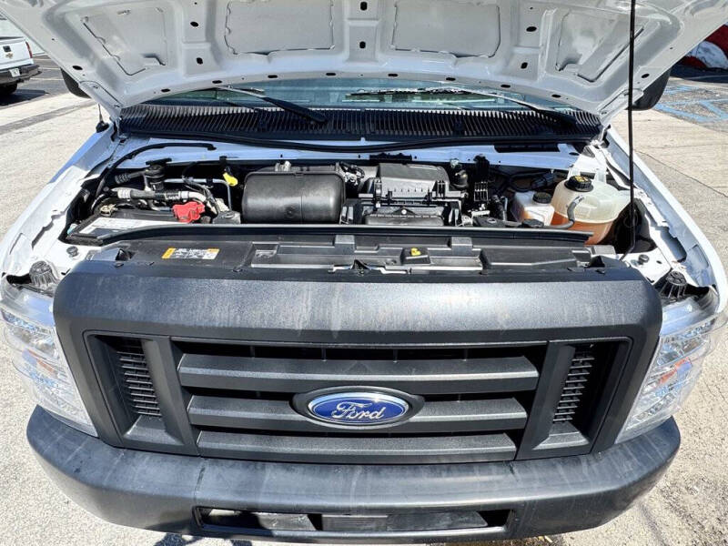 2022 Ford E-Series