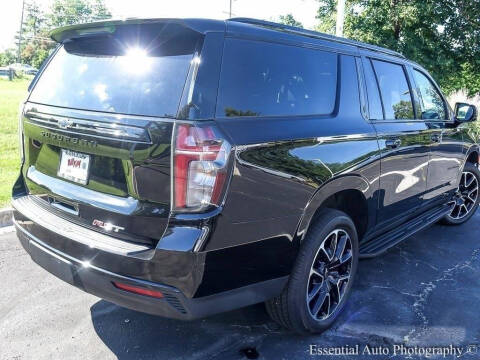 2024 Chevrolet Suburban RST