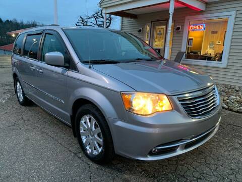 2014 Chrysler Town and Country for sale at G & G Auto Sales in Steubenville OH
