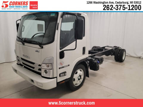 2024 Isuzu NRR for sale at 5 Corners Isuzu Truck & Auto in Cedarburg WI