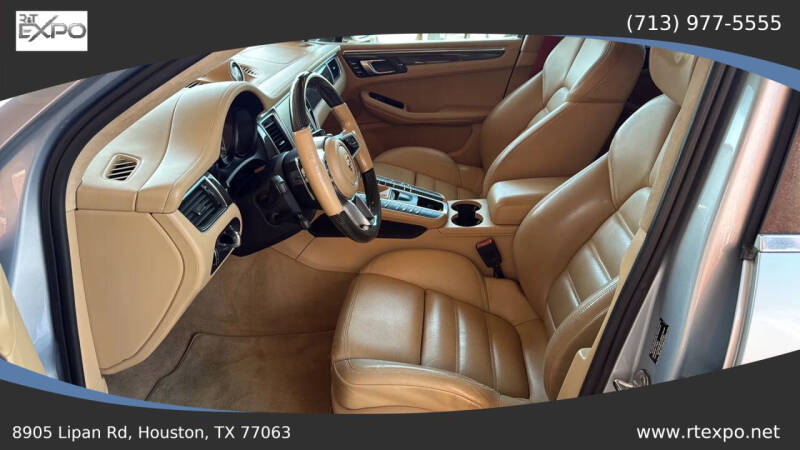 2015 Porsche Macan Turbo