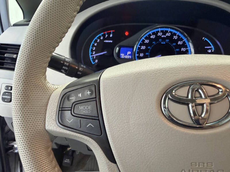 2014 Toyota Sienna