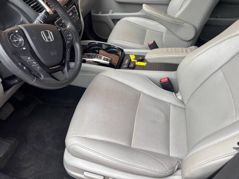 2017 Honda Pilot Elite