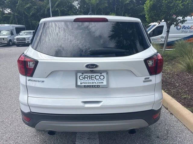 2019 Ford Escape SE