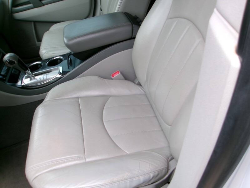 2017 Buick Enclave Leather