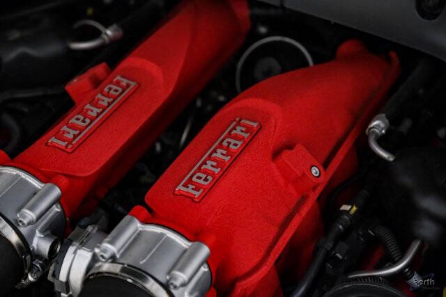 2016 Ferrari California T