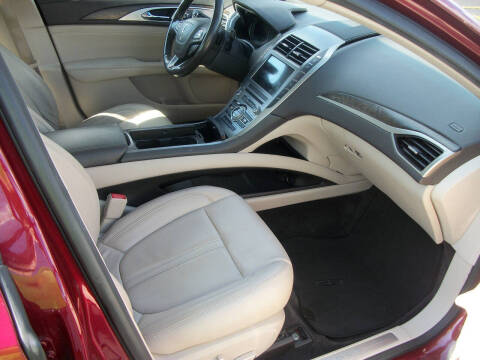 2017 Lincoln MKZ Select