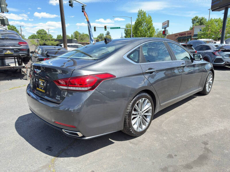2017 Genesis G80