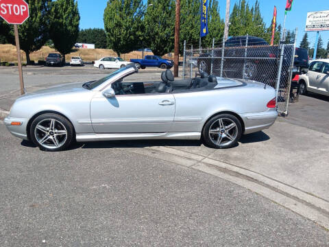 2003 Mercedes-Benz CLK for sale at Car Link Auto Sales LLC in Marysville WA