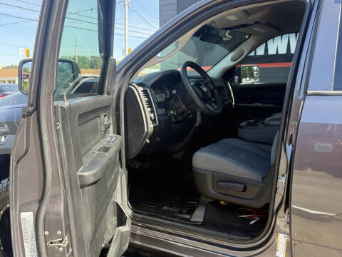 2018 RAM 1500 Express