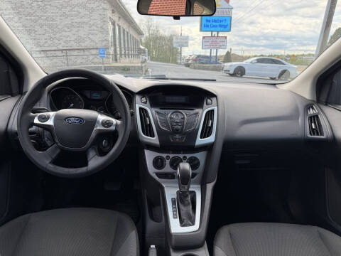 2012 Ford Focus SE