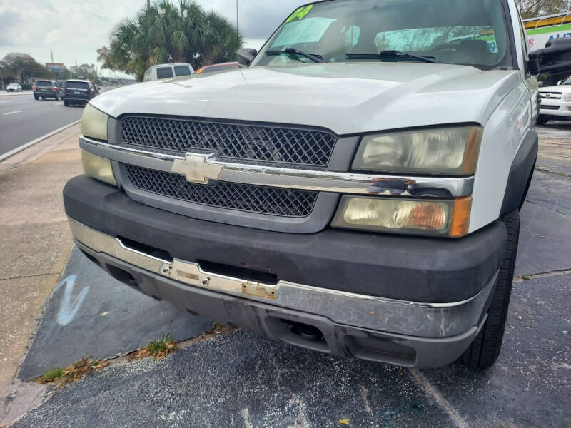 2004 Chevrolet Silverado 2500HD for sale at Autos by Tom in Largo FL