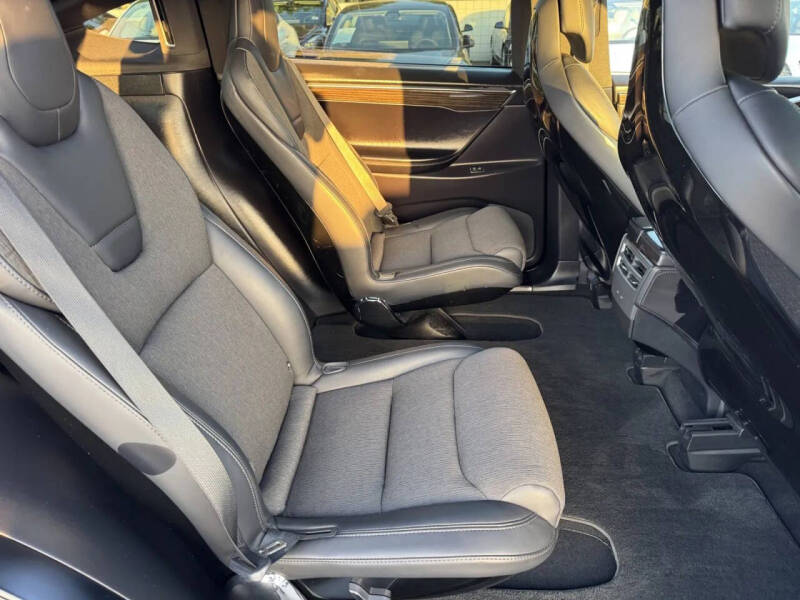 2016 Tesla Model X 75D