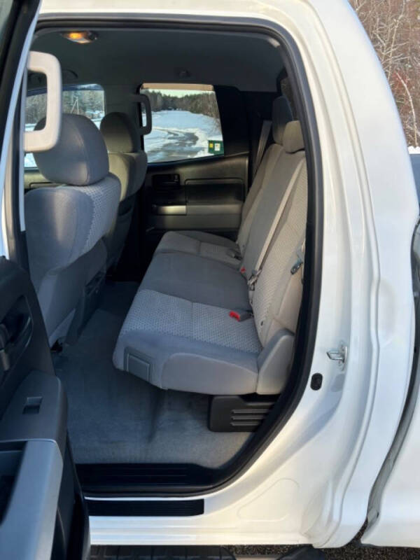 2011 Toyota Tundra Grade