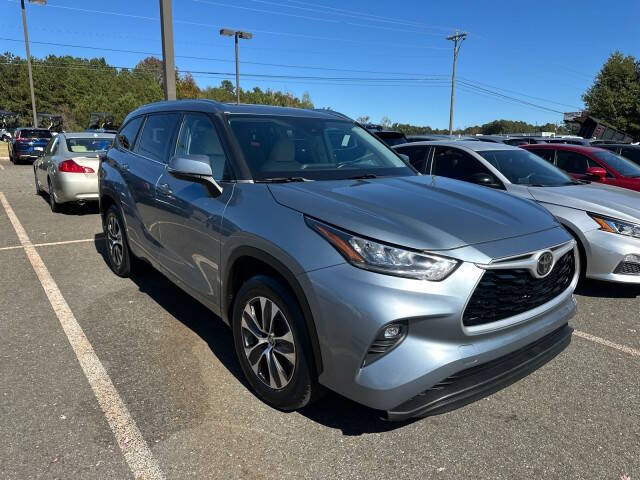 2020 Toyota Highlander XLE