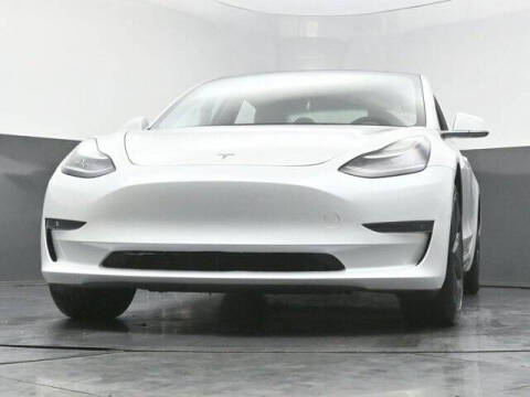 2019 Tesla Model 3 Standard Range Plus
