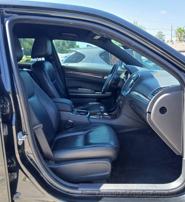 2013 Chrysler 300