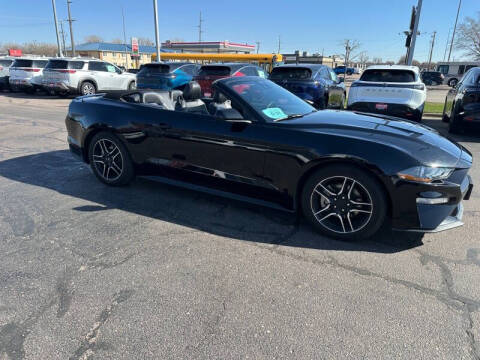 2023 Ford Mustang EcoBoost Premium