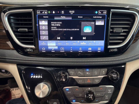 2022 Chrysler Pacifica Limited