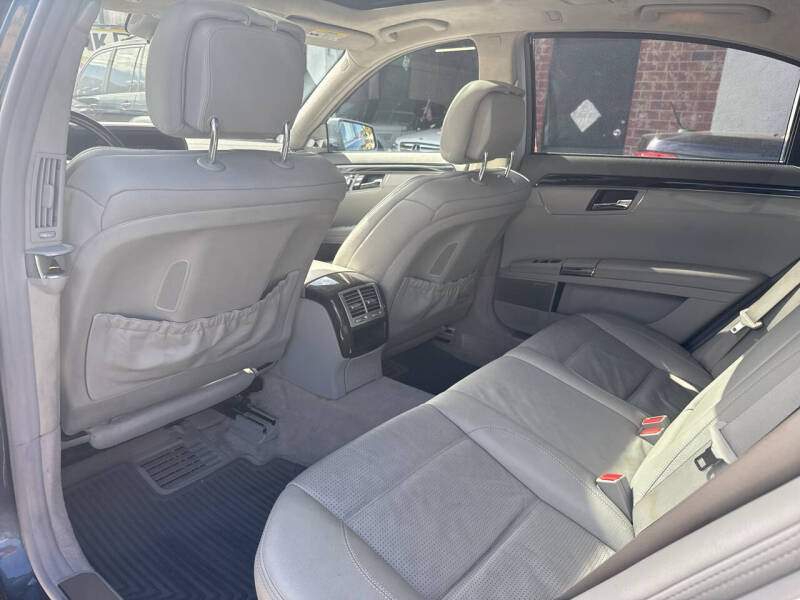 2011 Mercedes-Benz S-Class S 63 AMG