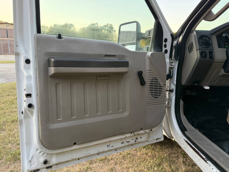 2009 Ford F-350 Super Duty XL