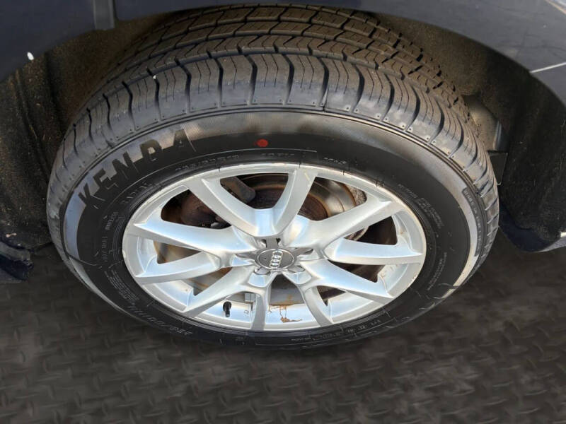 2012 Audi Q5 2.0T quattro Premium Plus