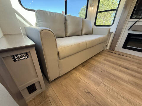 2026 Alliance RV Avenue