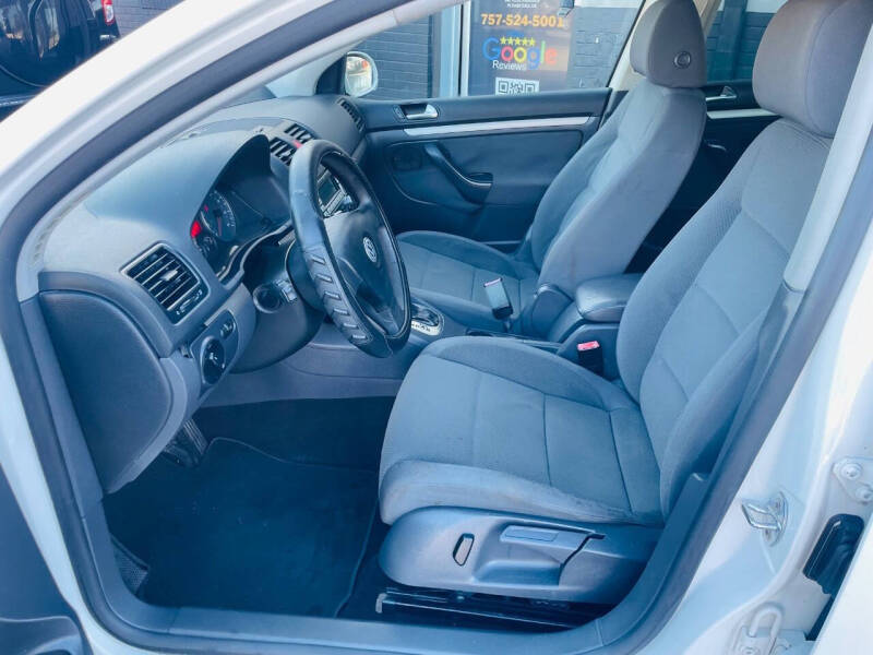 2009 Volkswagen Rabbit S