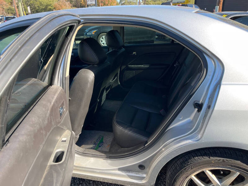 2011 Ford Fusion SEL