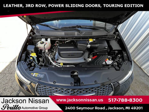 2023 Chrysler Pacifica Touring L