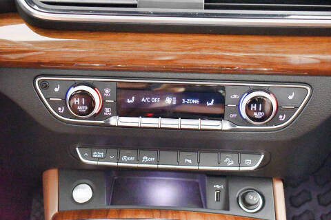 2022 Audi Q5 quattro S line Prem Plus 45 TFSI