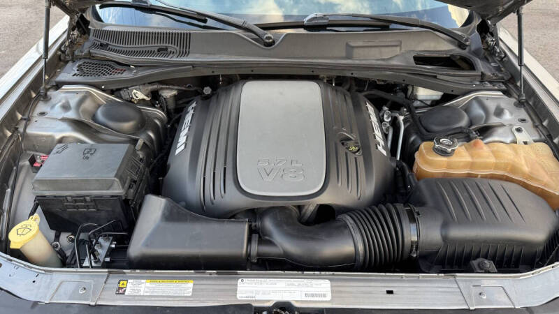 2012 Dodge Challenger R/T Plus