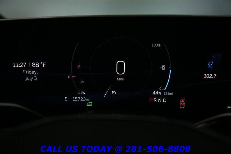 2024 Cadillac LYRIQ Tech