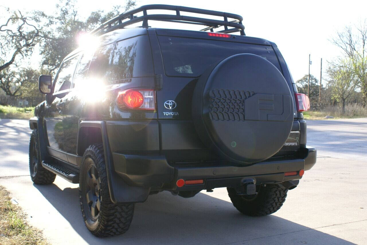 2007 Toyota FJ Cruiser for sale at 4.0 Motorsports in Austin, TX