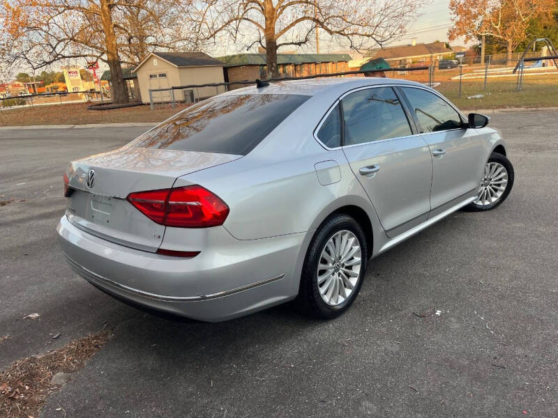 2016 Volkswagen Passat 1.8T SE
