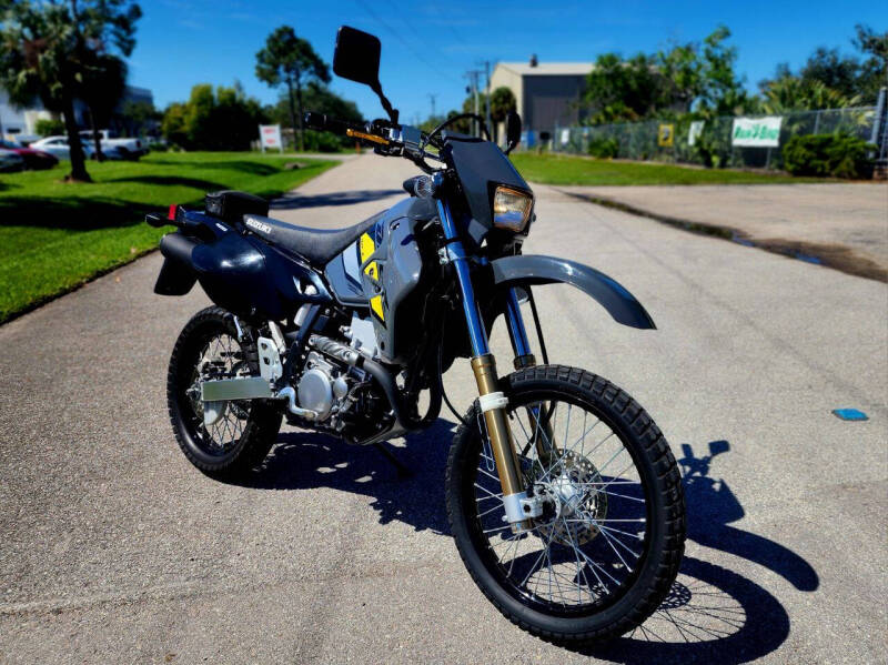 2022 Suzuki DRZ400
