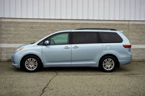 2015 Toyota Sienna for sale at Harold Zeigler Ford in Plainwell MI