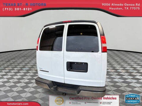 2017 Chevrolet Express LT 3500