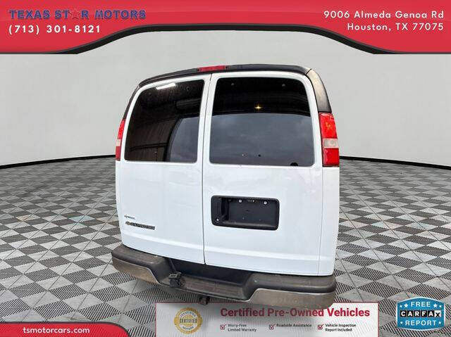2017 Chevrolet Express LT 3500