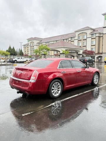 2012 Chrysler 300 Limited