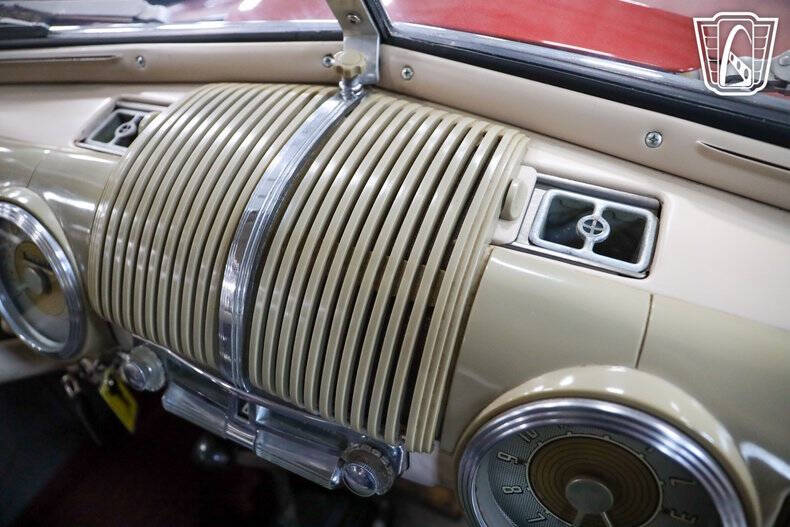 1947 Ford Deluxe