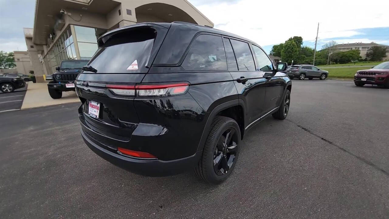 2024 Jeep Grand Cherokee for sale at Victoria Auto Sales in Victoria, MN