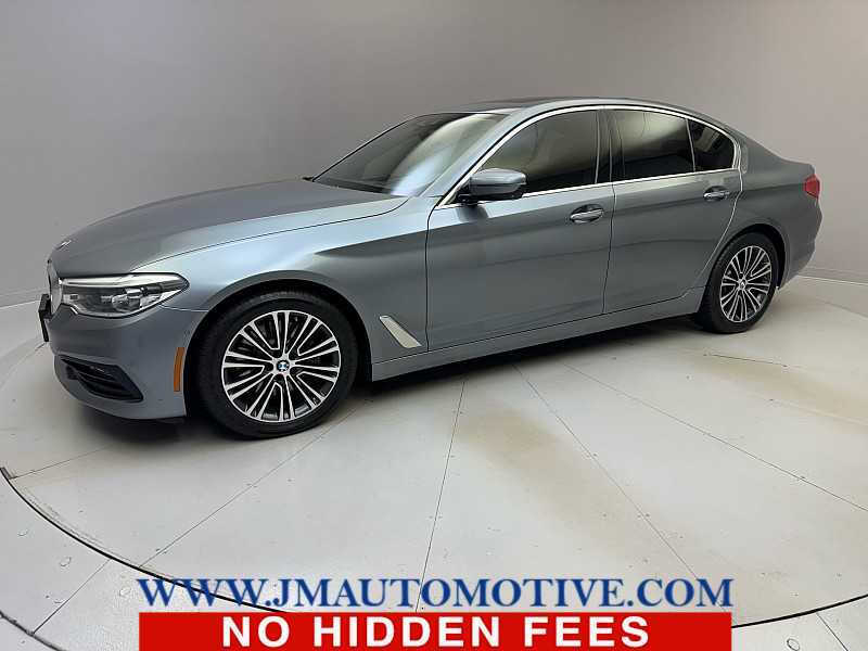 2017 BMW 5 Series 540i's photo