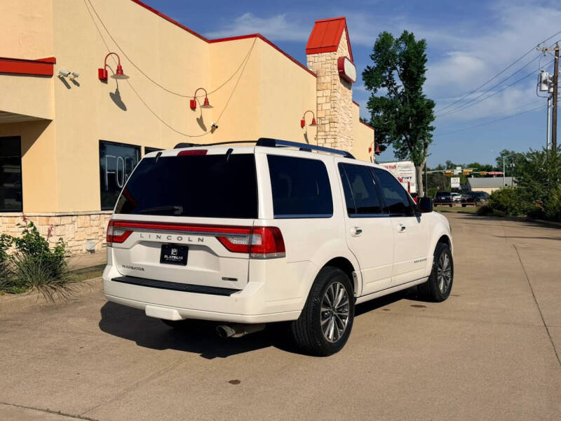 2016 Lincoln Navigator Select