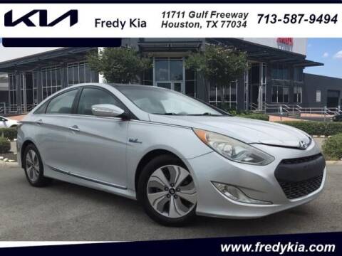 2015 Hyundai Sonata Hybrid for sale at FREDYS CARS FOR LESS in Houston TX